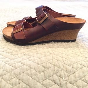 Papillo Birkenstock wedge sandals NWOT